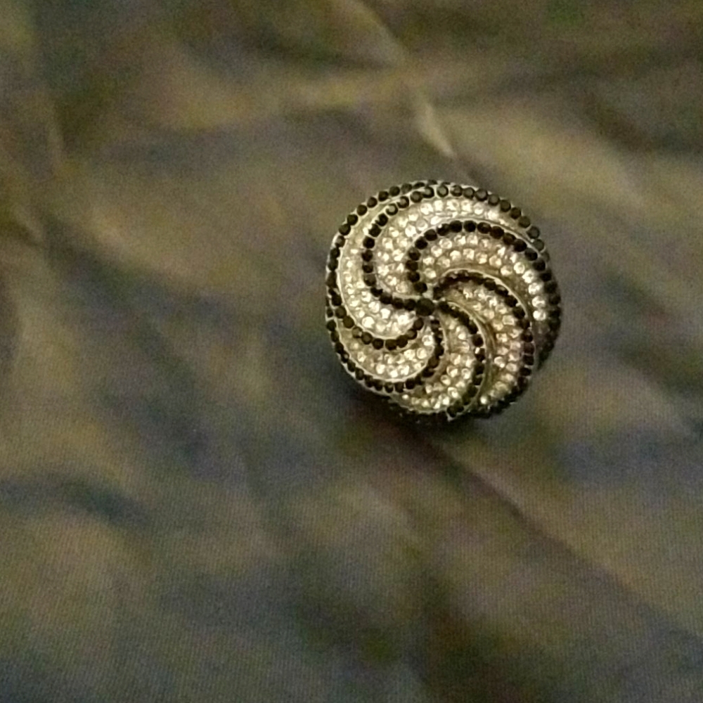 Costume ring
